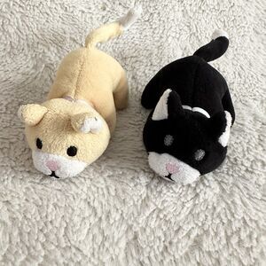 Manhattan Toy Nursing Kitten Replacement Set Of Two Magnet Mouth Stuffed Animal